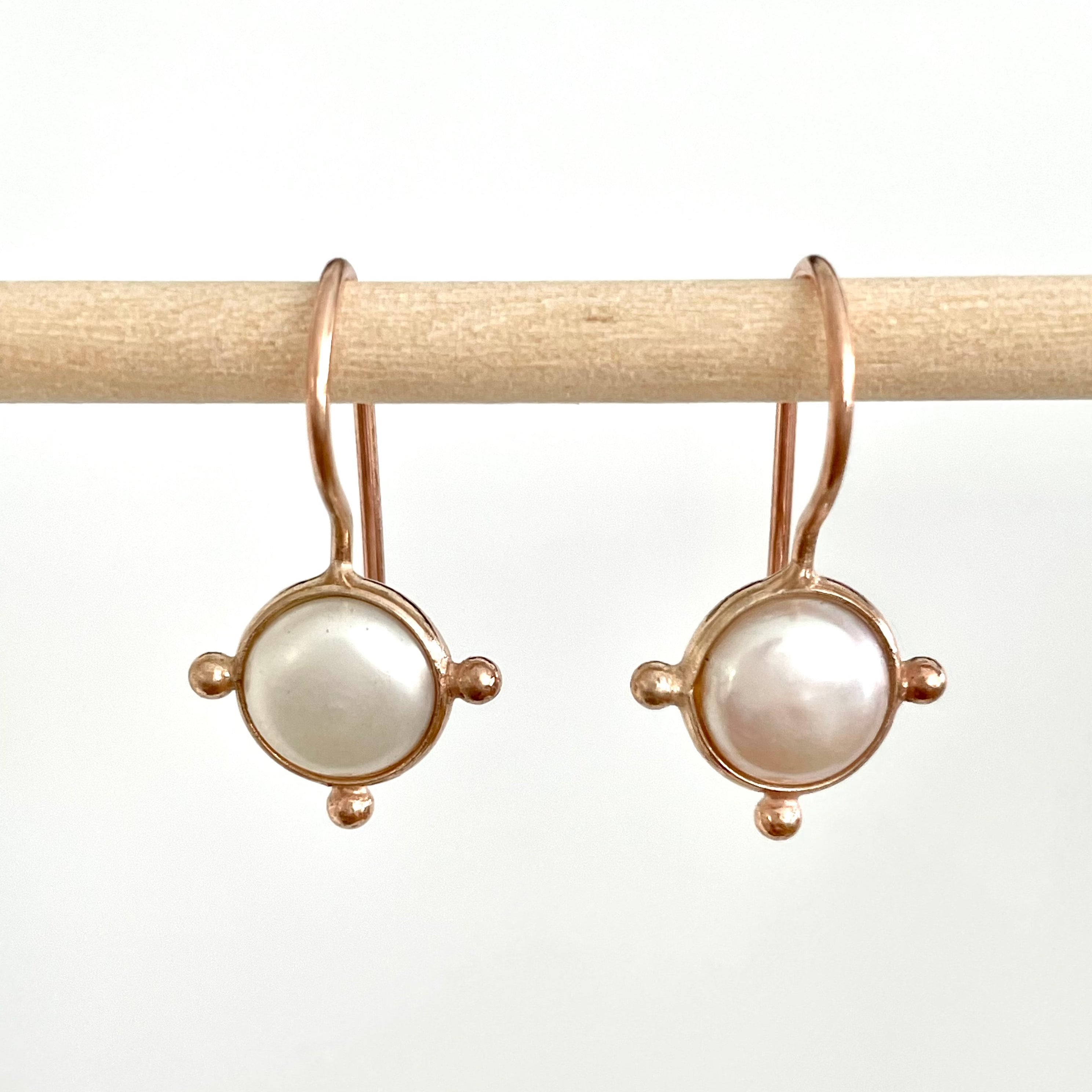 Demi Pearl Earrings - Rose Gold