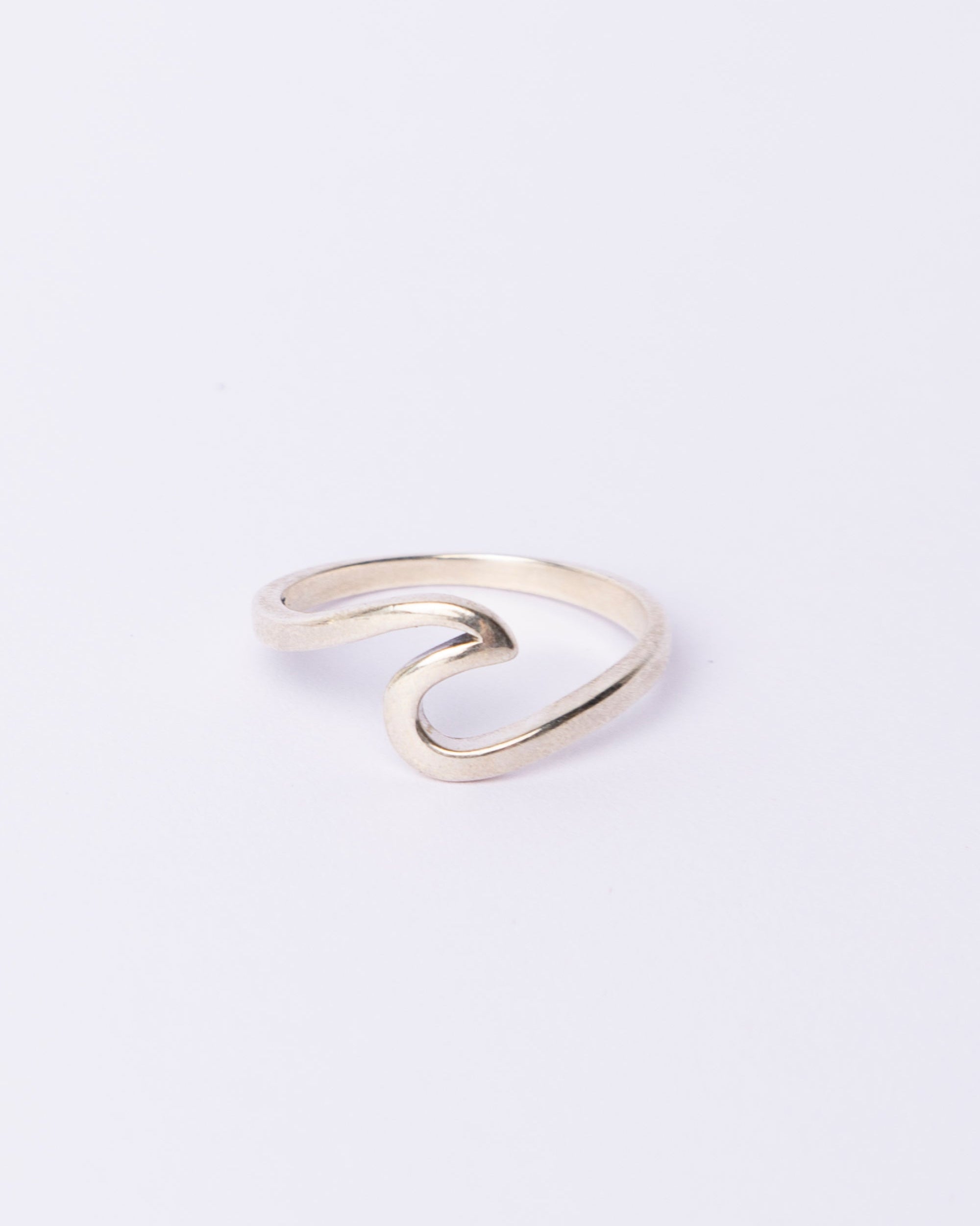 Wave ring