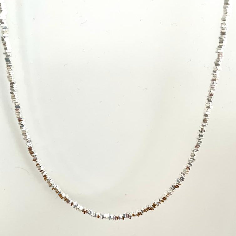 Nix Necklace in Sterling Silver
