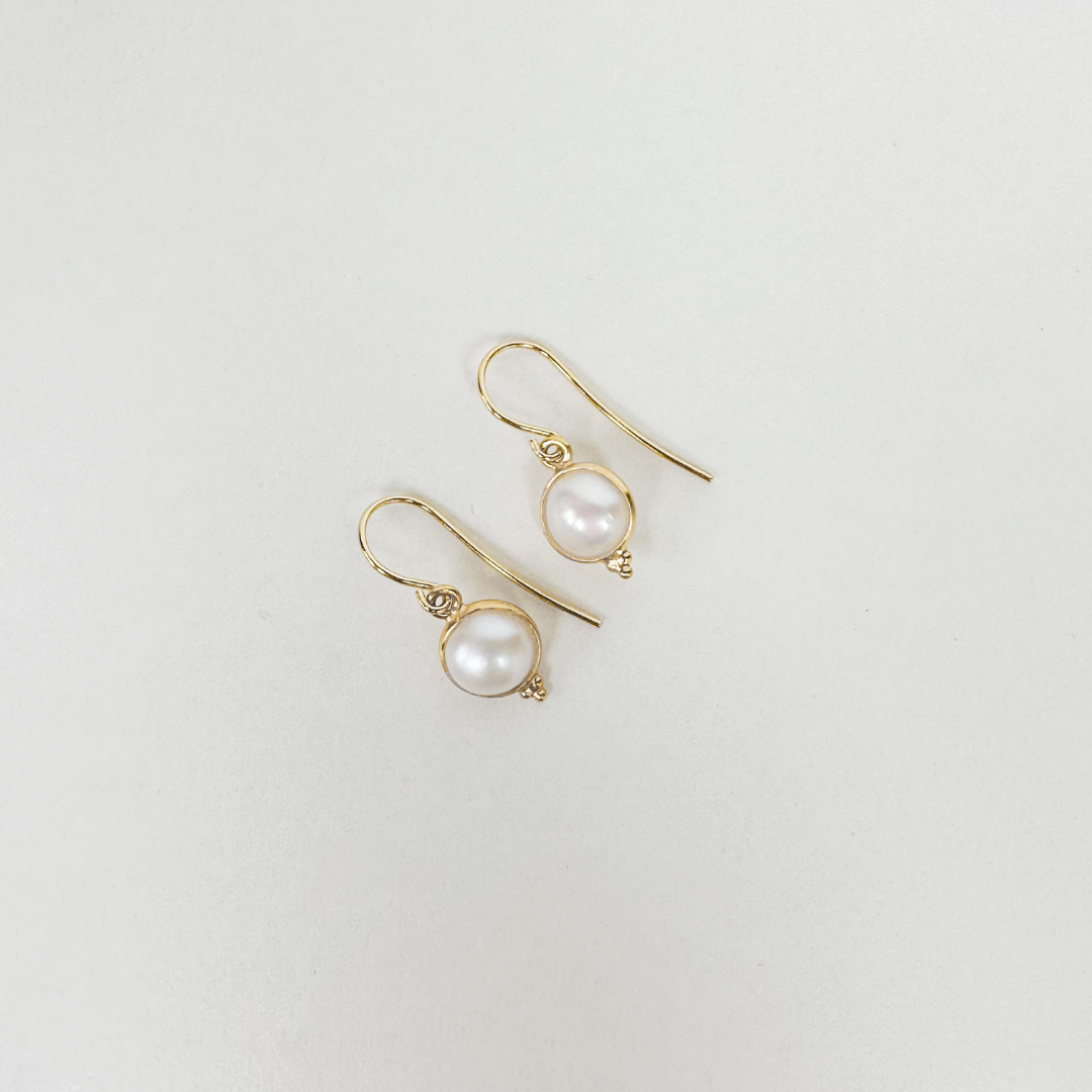 Perna Pearl Earrings